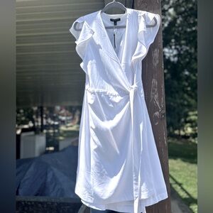 NWT Banana Republic White Wrap Dress 12